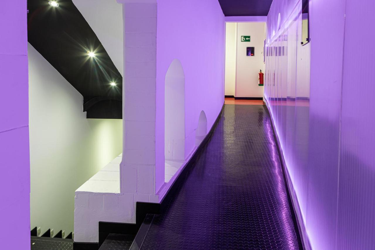Art Seven Hostel Capsules マドリード エクステリア 写真