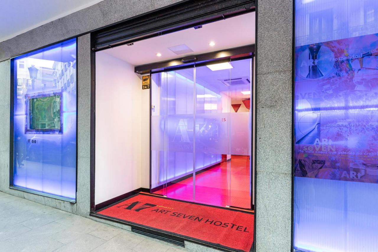 Art Seven Hostel Capsules マドリード エクステリア 写真