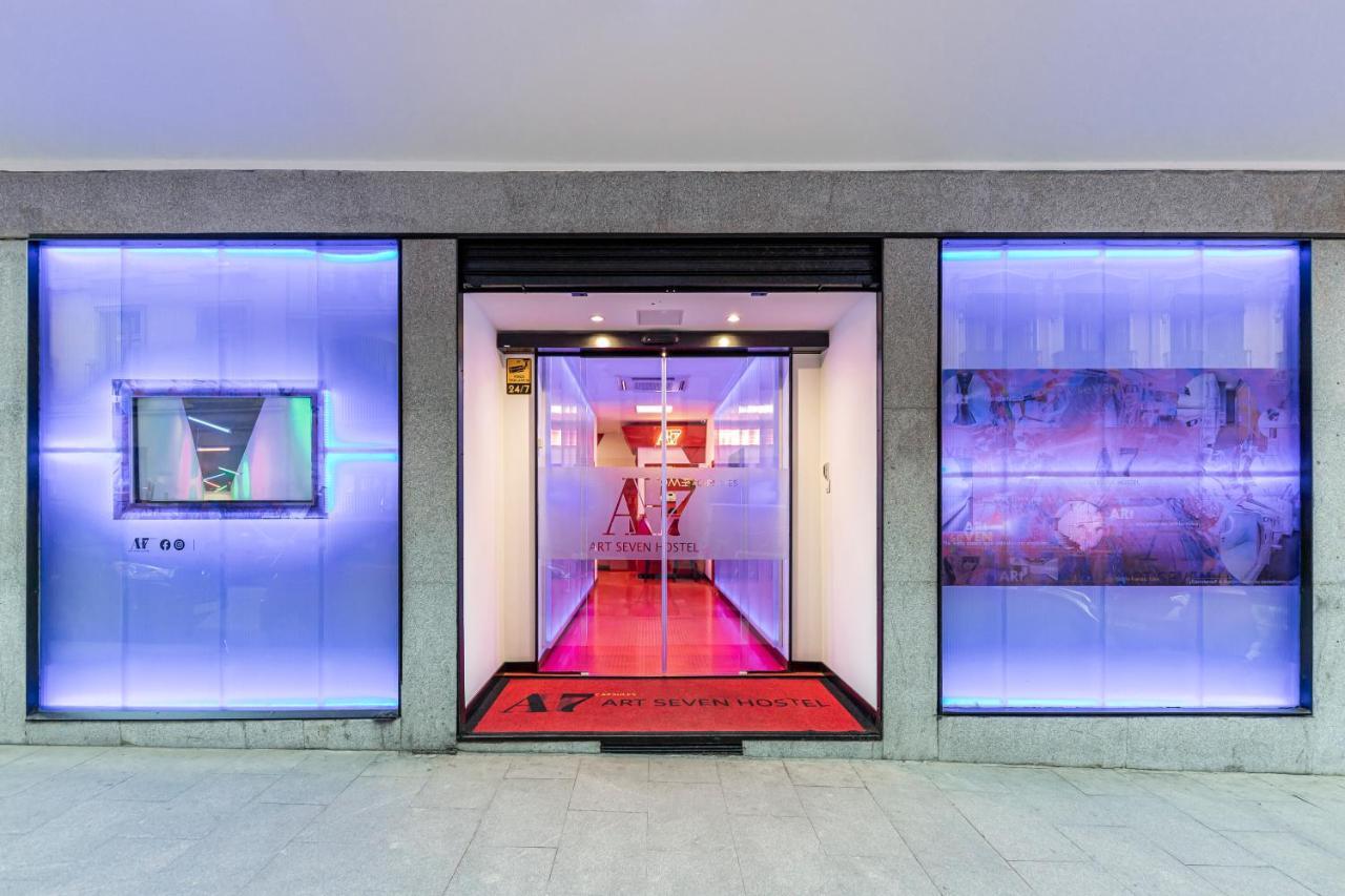 Art Seven Hostel Capsules マドリード エクステリア 写真